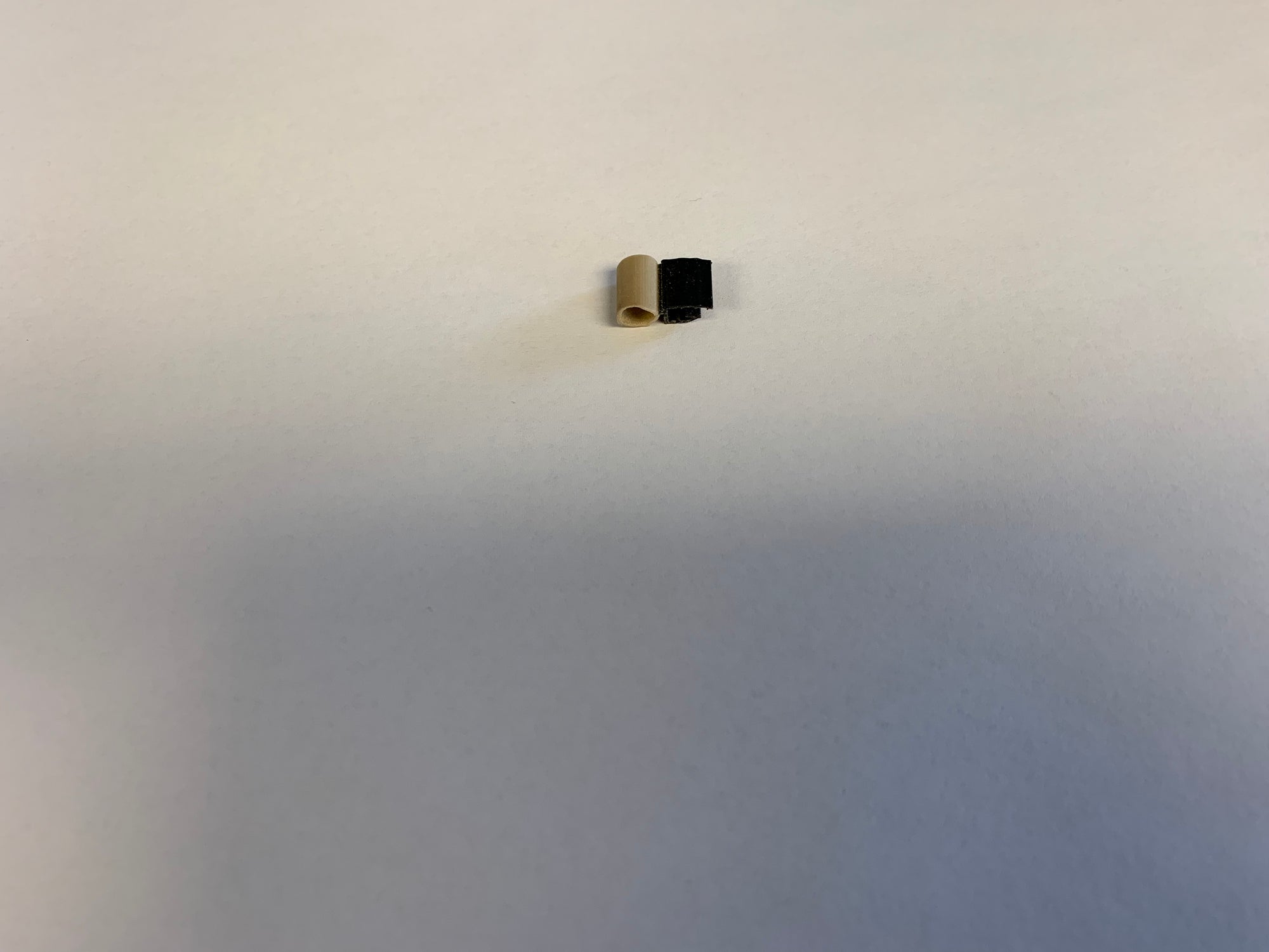 Biltbest Horizontal Jamb Hinge Track Bulb Seal
